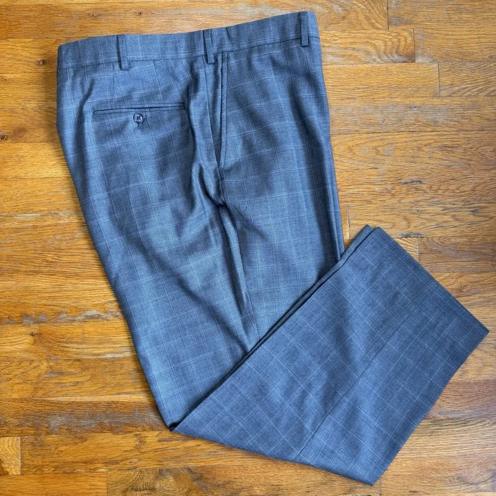 Jos A Bank Mens Suit 50R 45x30 Grey Windowpane Two Button Wool Tailored Fit